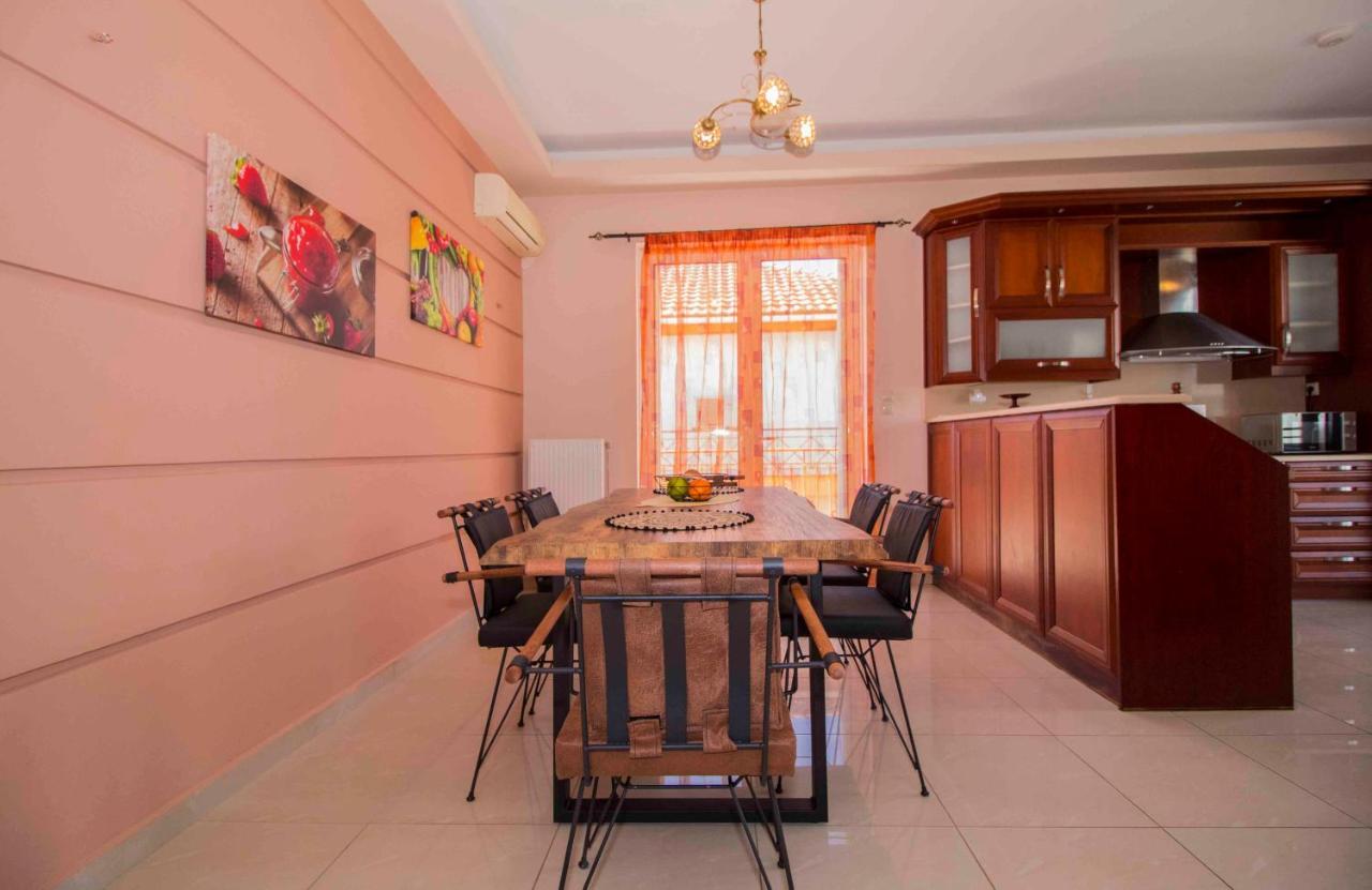 Camares Home Sparta Bagian luar foto
