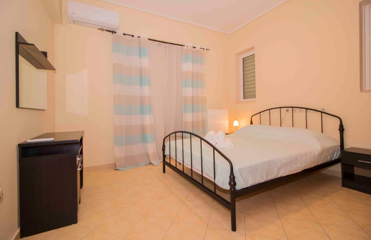 Camares Home Sparta Bagian luar foto