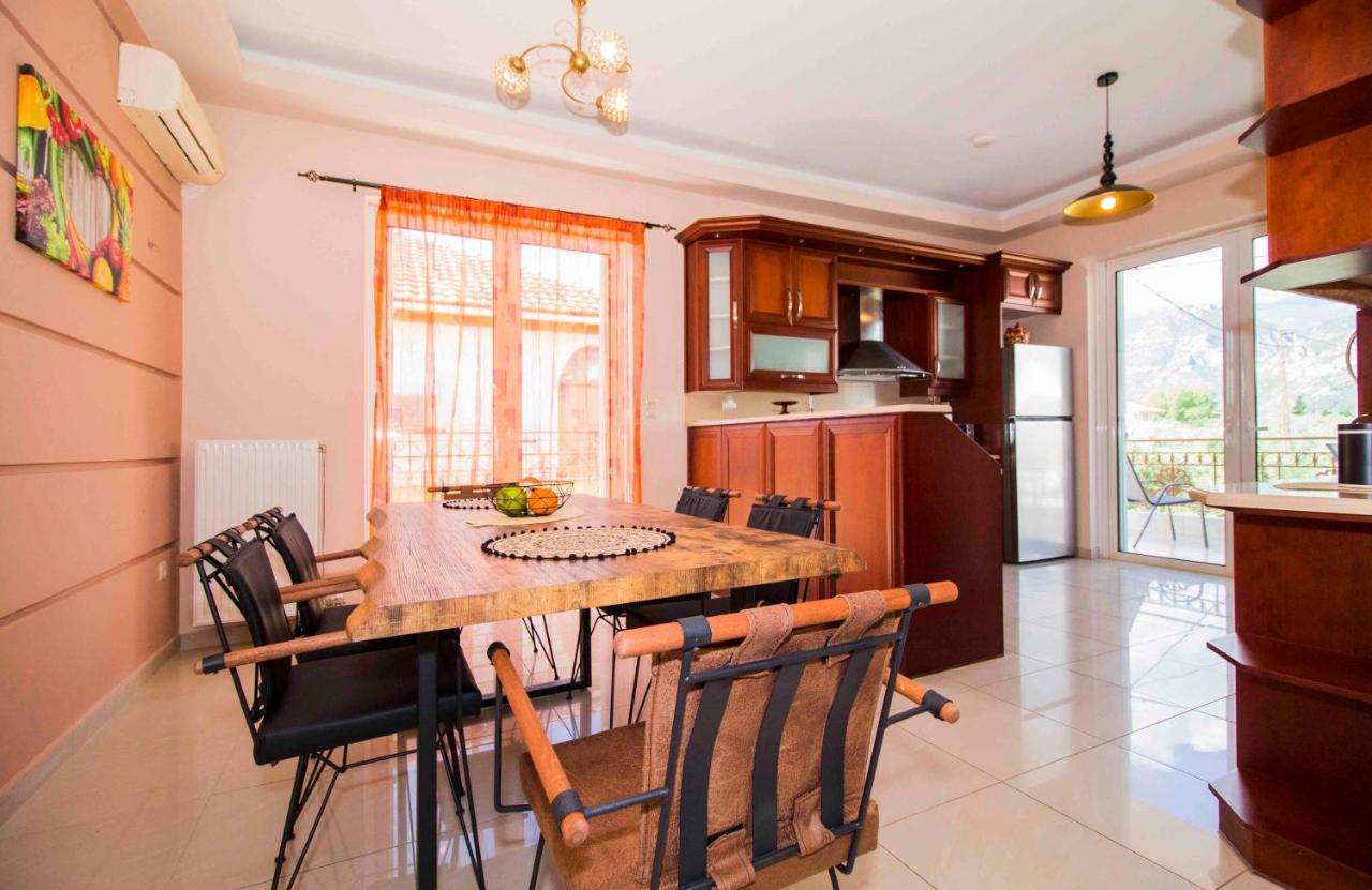 Camares Home Sparta Bagian luar foto